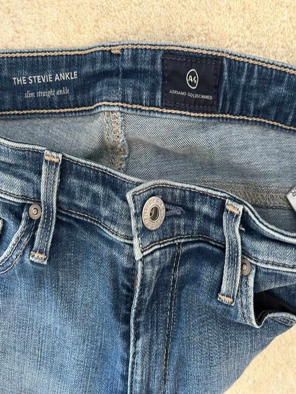 AG Stevie Ankle Jean